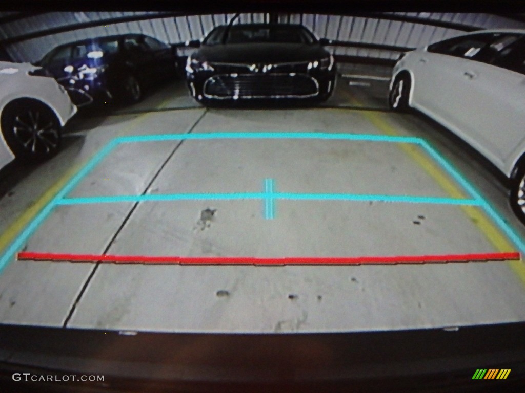 2018 Camry LE - Brownstone / Macadamia photo #13