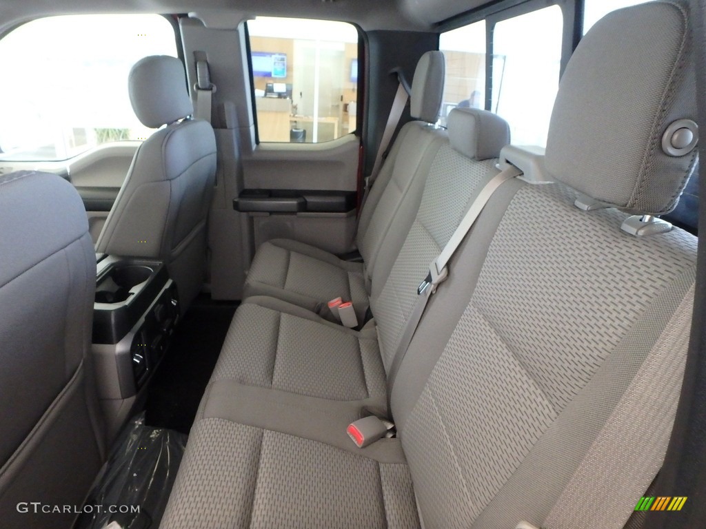 2017 F150 XLT SuperCab 4x4 - Ruby Red / Earth Gray photo #7