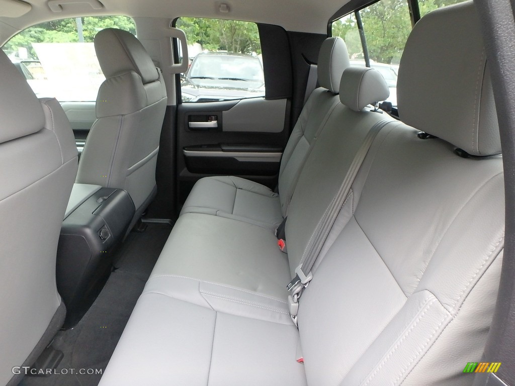 Graphite Interior 2017 Toyota Tundra Limited Double Cab 4x4 Photo #121815340