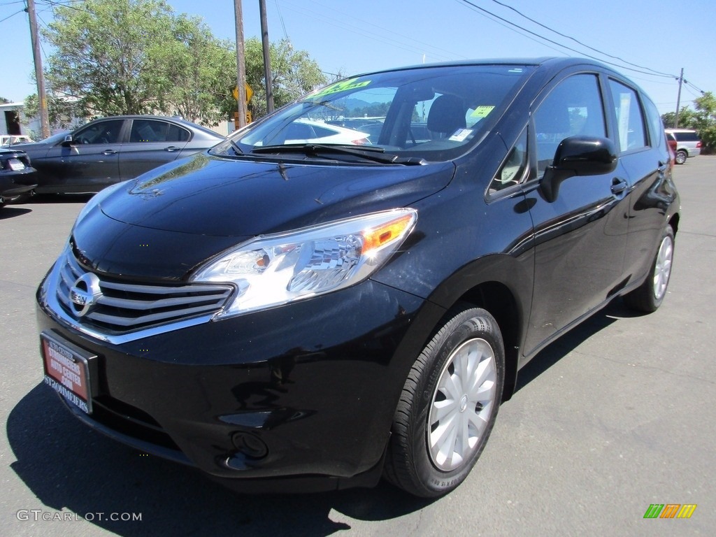 2014 Versa Note S - Super Black / Charcoal photo #3