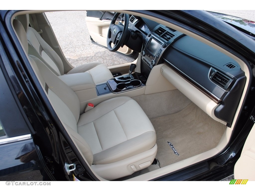 2014 Camry XLE - Attitude Black Metallic / Ivory photo #29