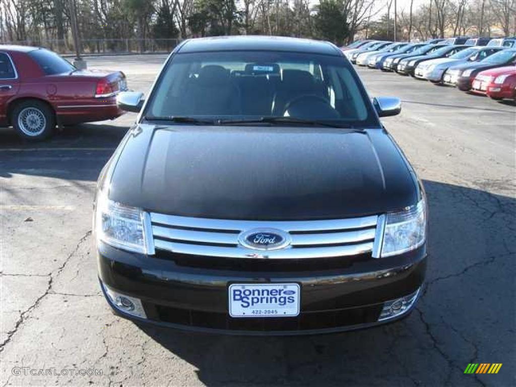 2009 Taurus Limited AWD - Tuxedo Black Metallic / Black photo #3