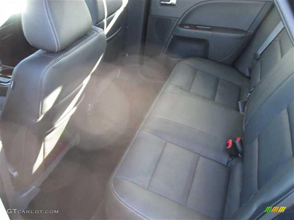 2009 Taurus Limited AWD - Tuxedo Black Metallic / Black photo #7