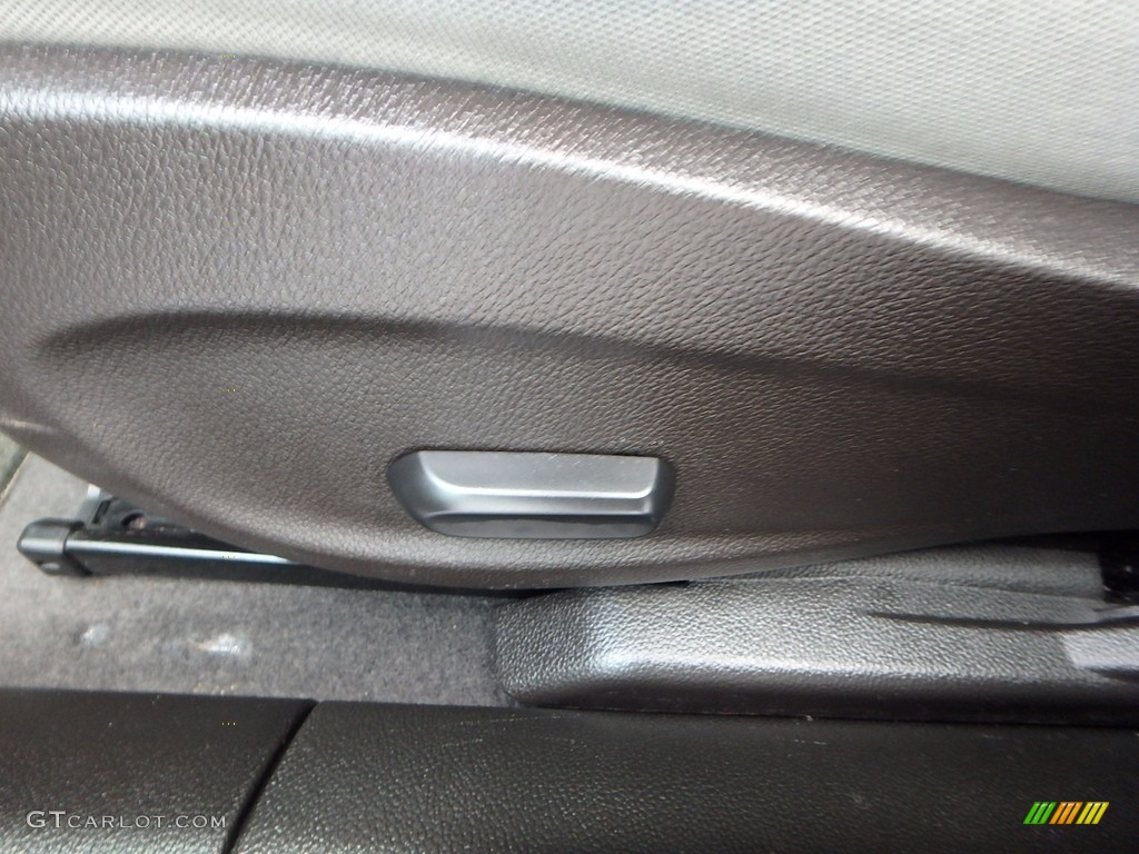 2014 Cruze LT - Atlantis Blue Metallic / Medium Titanium photo #25