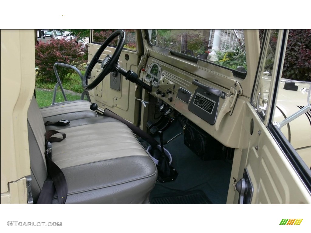 1966 Toyota Land Cruiser FJ40 Front Seat Photo #121825128