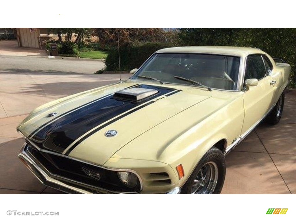Light Ivy Yellow 1970 Ford Mustang Mach 1 Exterior Photo #121825278