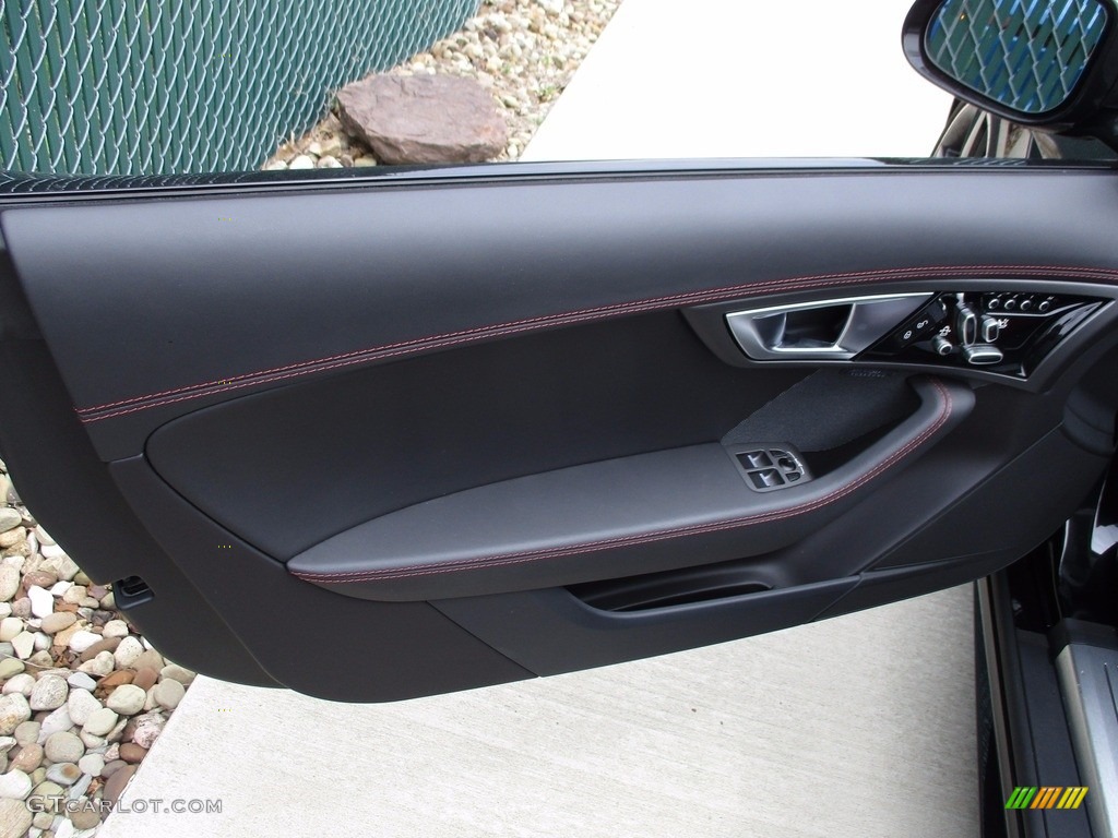 2015 F-TYPE R Coupe - Ultimate Black Metallic / Jet photo #9