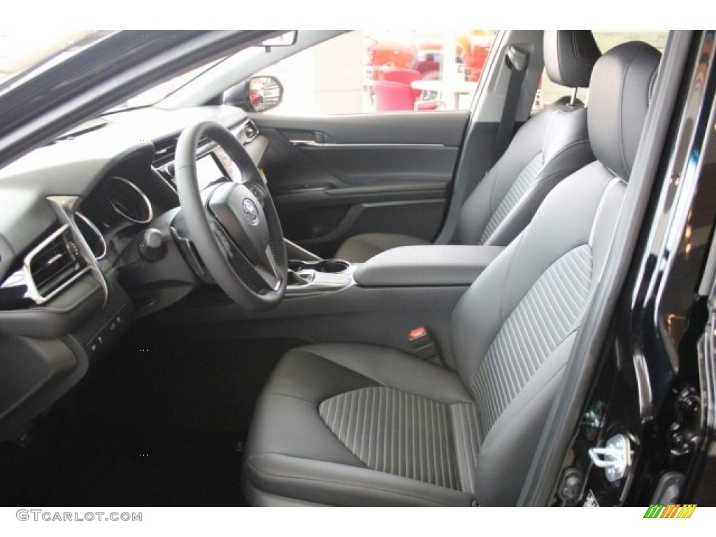 2018 Camry SE - Midnight Black Metallic / Black photo #12