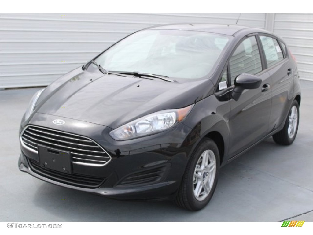 2017 Fiesta SE Hatchback - Shadow Black / Charcoal Black photo #3