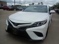 Super White - Camry SE Photo No. 1