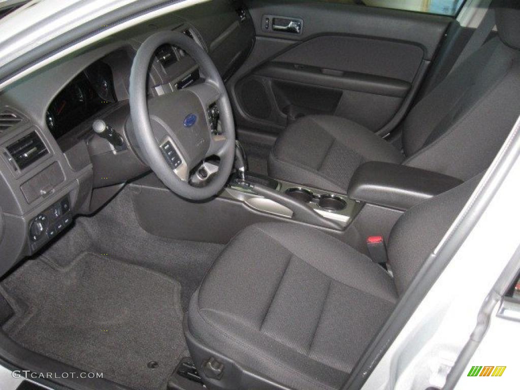 2010 Fusion SE - Brilliant Silver Metallic / Charcoal Black photo #6