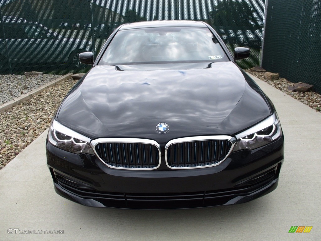 2018 5 Series 530e iPerfomance xDrive Sedan - Jet Black / Cognac photo #6