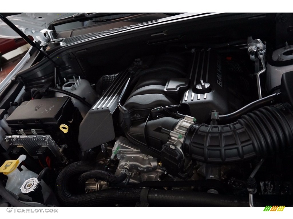 2017 Grand Cherokee SRT 4x4 - Bright White / Black photo #9