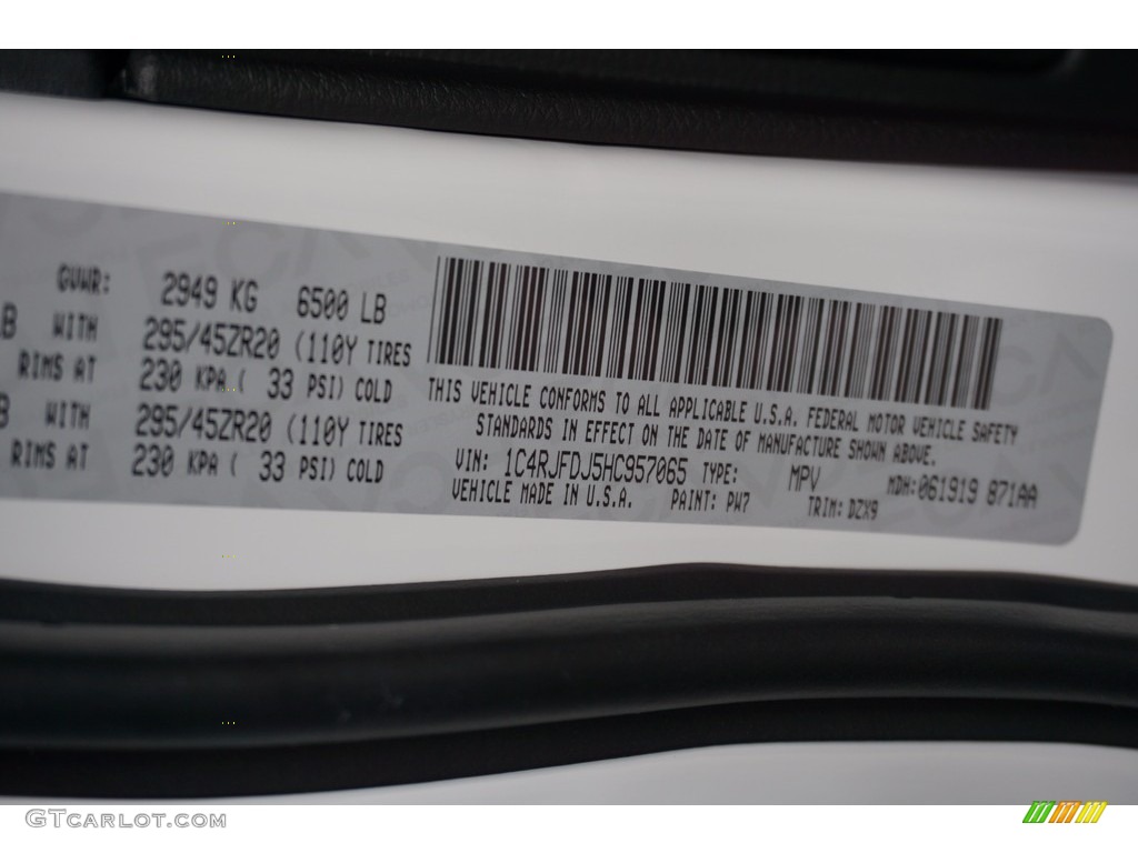 2017 Grand Cherokee Color Code PW7 for Bright White Photo #121831839