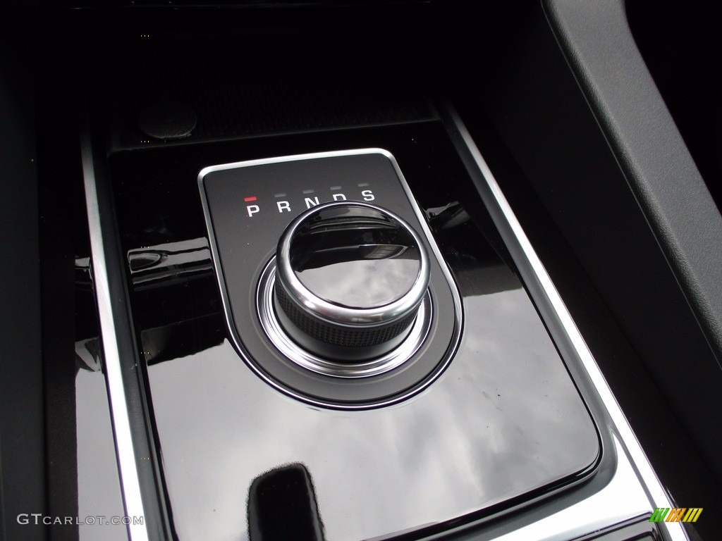 2018 Jaguar F-PACE 25t AWD Premium 8 Speed Automatic Transmission Photo #121832231