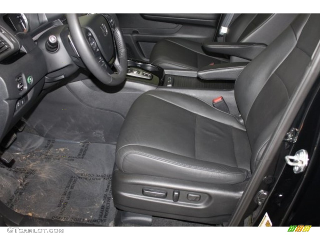 2016 Pilot Touring - Crystal Black Pearl / Black photo #12