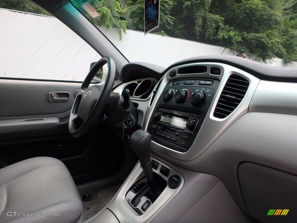 2006 Highlander V6 4WD - Millenium Silver Metallic / Ash Gray photo #13