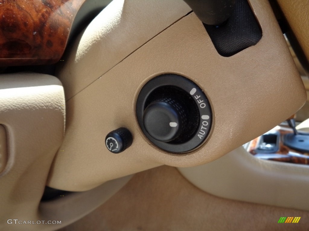 1997 XK XK8 Convertible - British Racing Green / Coffee photo #16