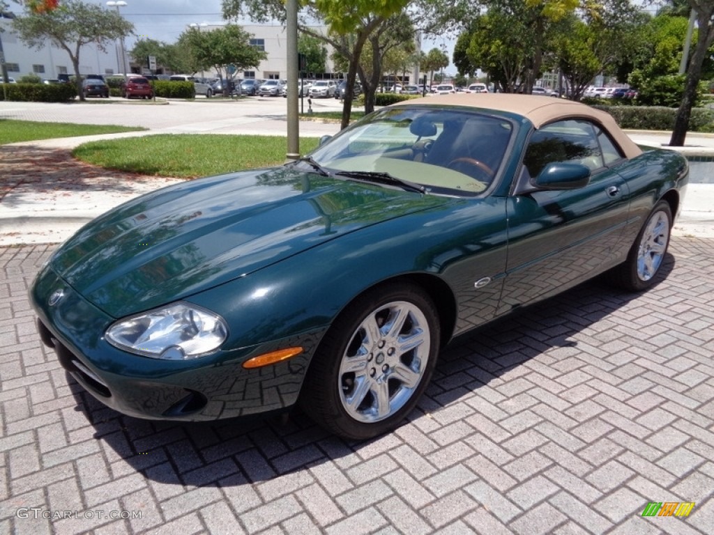 1997 XK XK8 Convertible - British Racing Green / Coffee photo #35