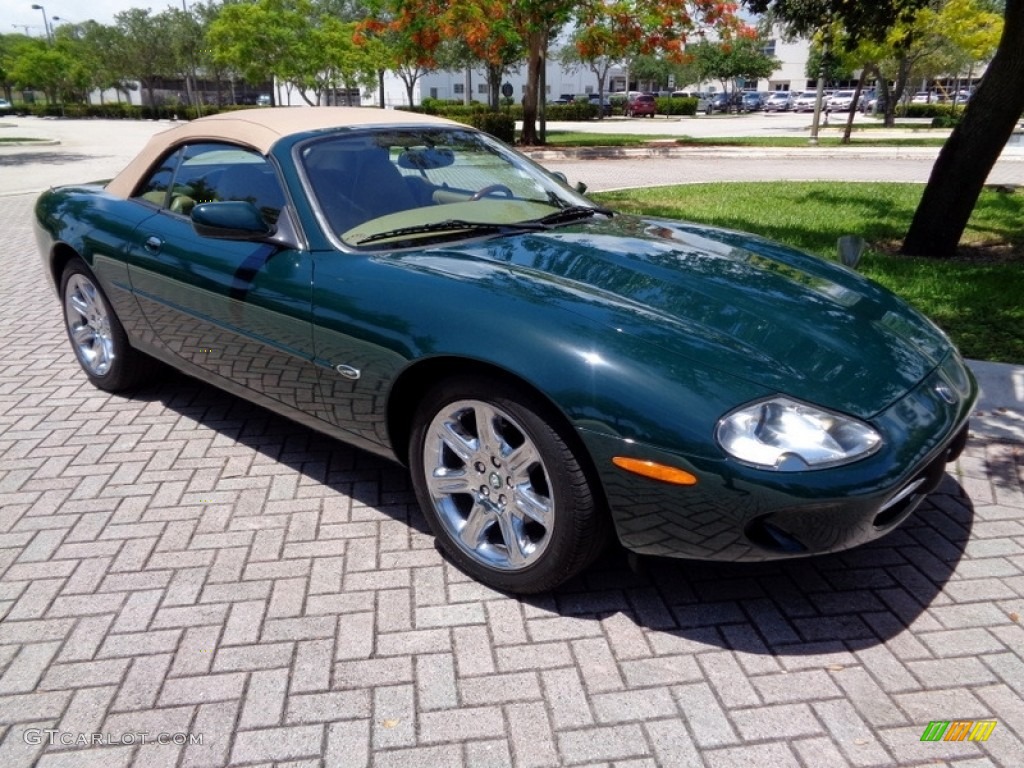 1997 XK XK8 Convertible - British Racing Green / Coffee photo #48