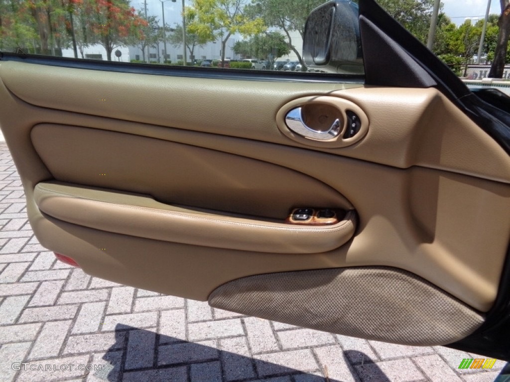 1997 XK XK8 Convertible - British Racing Green / Coffee photo #59