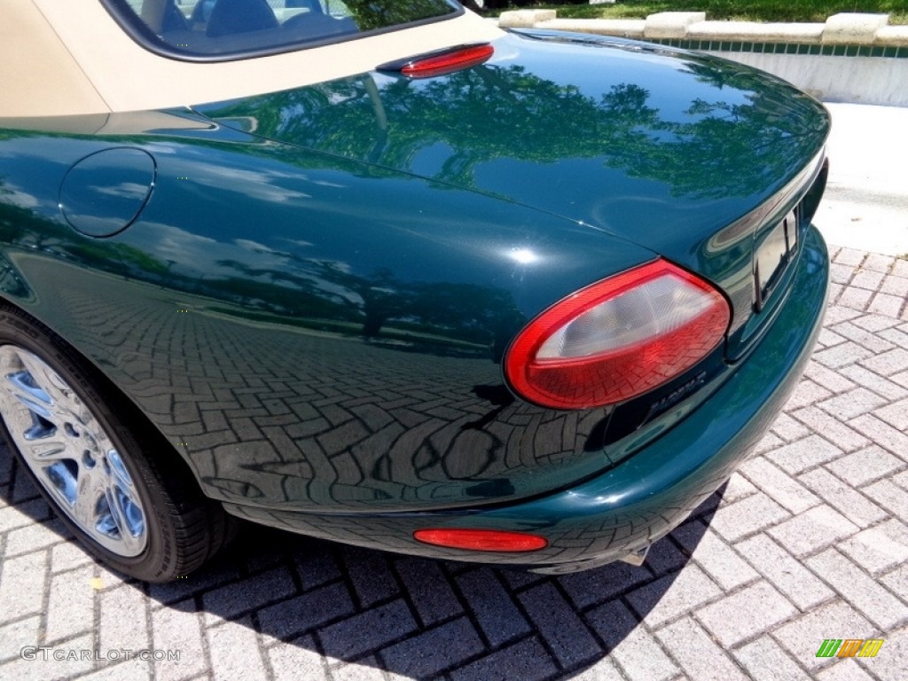 1997 XK XK8 Convertible - British Racing Green / Coffee photo #64