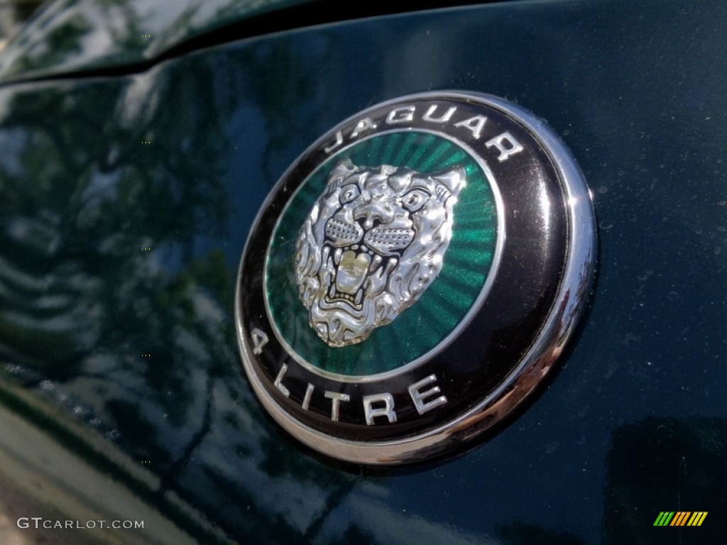 1997 XK XK8 Convertible - British Racing Green / Coffee photo #73
