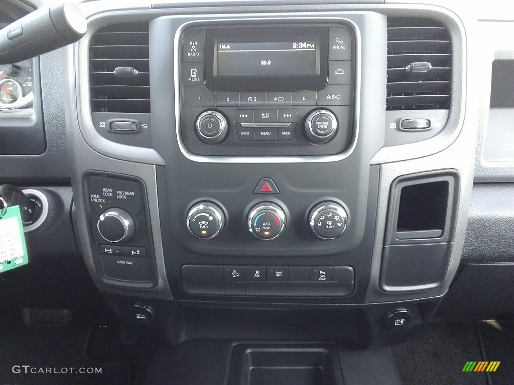2017 2500 Tradesman Crew Cab 4x4 - Hills Green / Black/Diesel Gray photo #19
