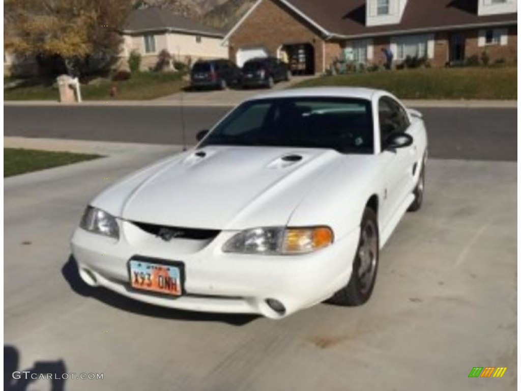 1997 Mustang SVT Cobra Coupe - Crystal White / Dark Charcoal photo #1