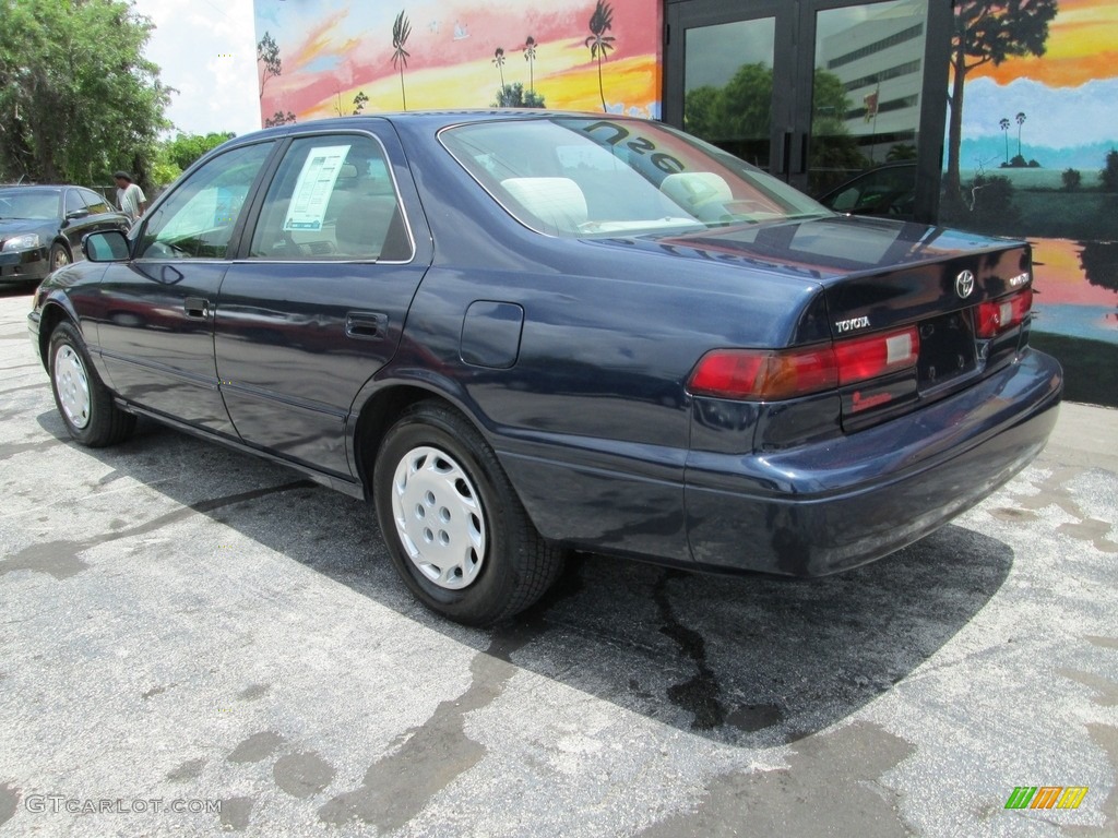 1999 Camry CE - Blue Velvet Pearl / Gray photo #9