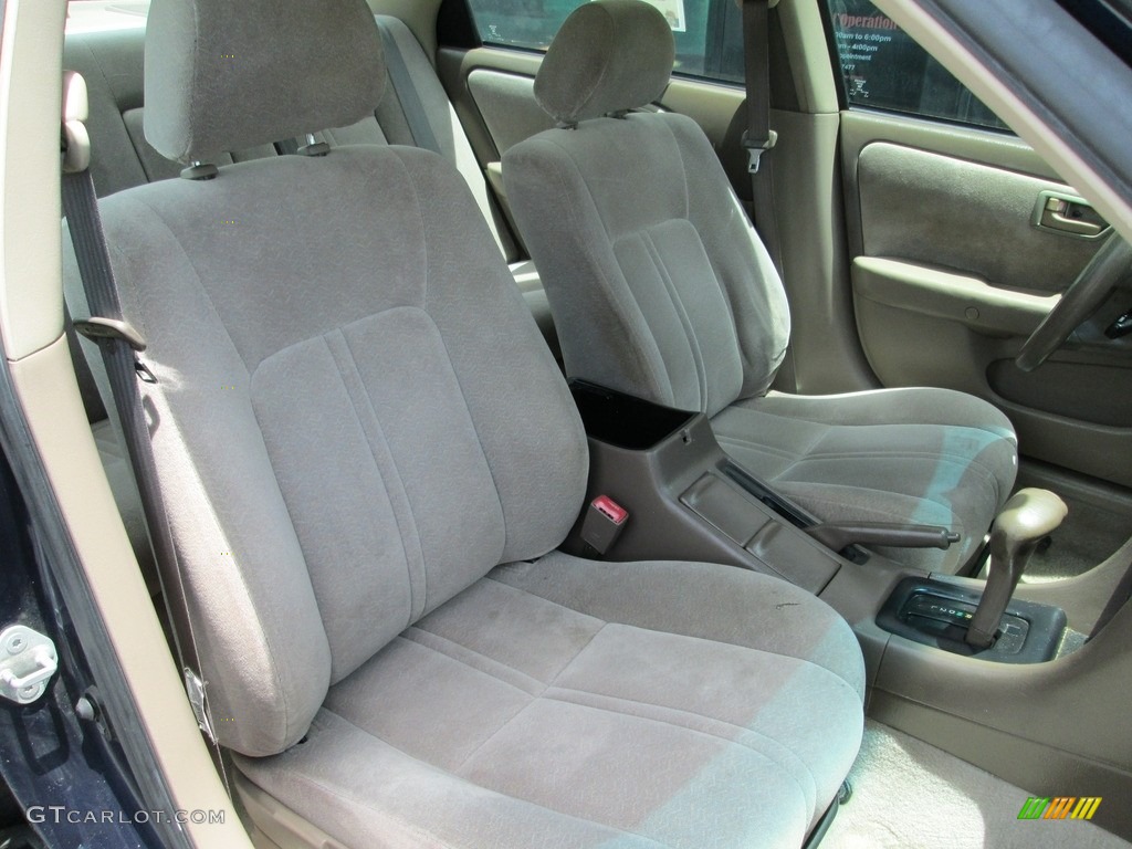 1999 Camry CE - Blue Velvet Pearl / Gray photo #17