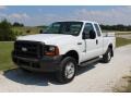 Oxford White - F250 Super Duty XL SuperCab 4x4 Photo No. 3