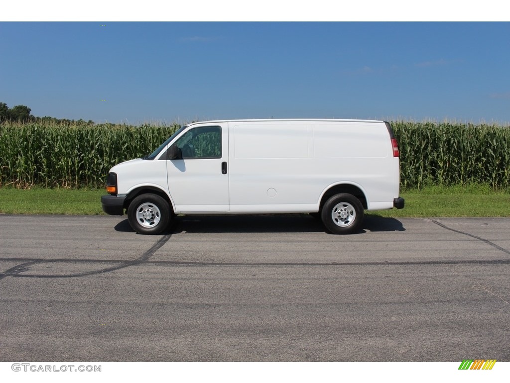 2009 Express 2500 Cargo Van - Summit White / Medium Pewter photo #5