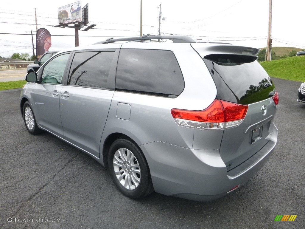 2014 Sienna XLE - Silver Sky Metallic / Light Gray photo #6