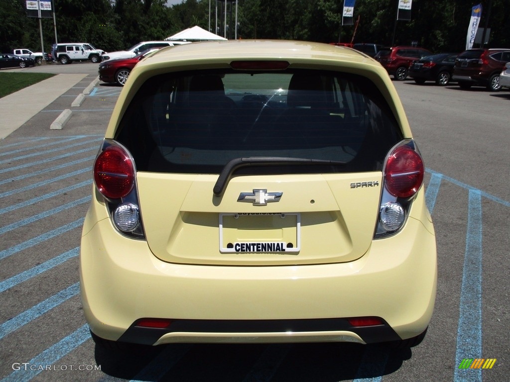 2013 Spark LT - Lemonade (Yellow) / Yellow/Yellow photo #3