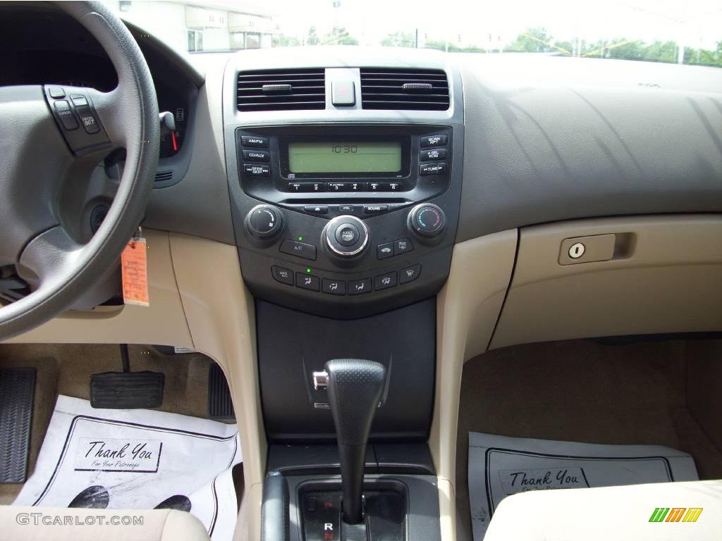 2003 Accord LX Sedan - Desert Mist Metallic / Ivory photo #11