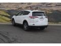 Super White - RAV4 LE Photo No. 3