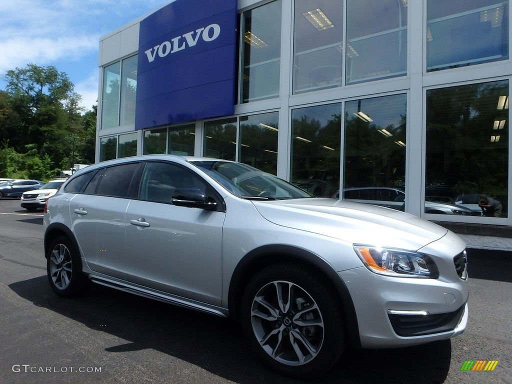 Bright Silver Metallic 2017 Volvo V60 Cross Country T5 AWD Exterior Photo #121855745