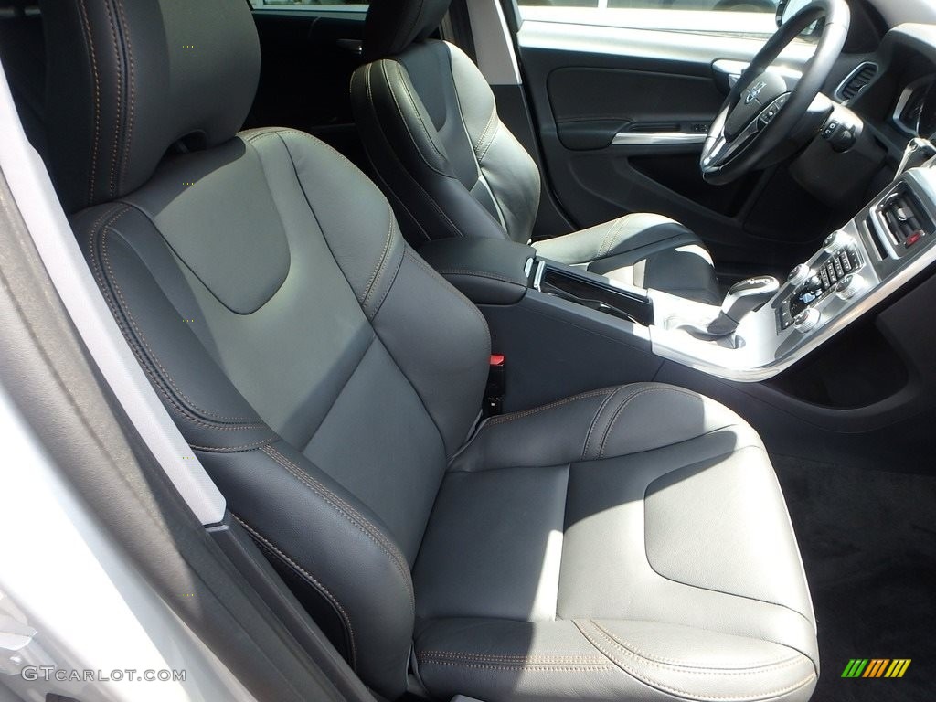2017 Volvo V60 Cross Country T5 AWD Front Seat Photo #121855997