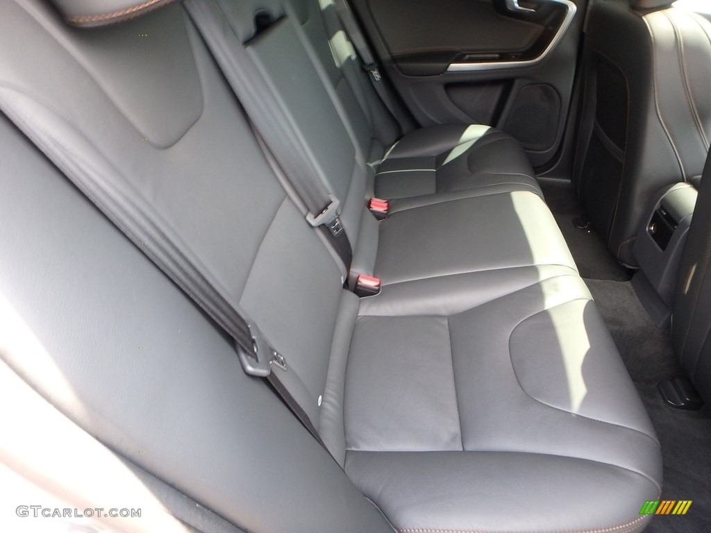 2017 Volvo V60 Cross Country T5 AWD Rear Seat Photo #121856067