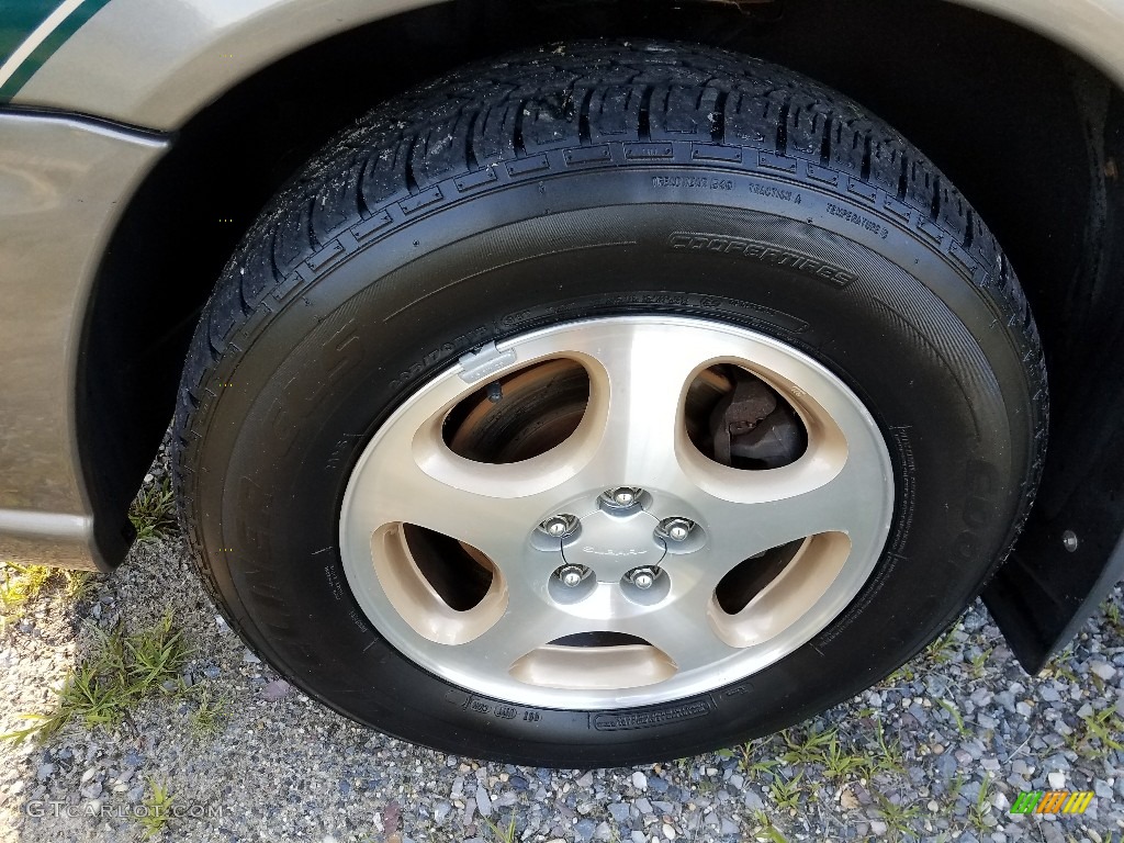 1998 Subaru Legacy Outback Wagon Wheel Photo #121857312
