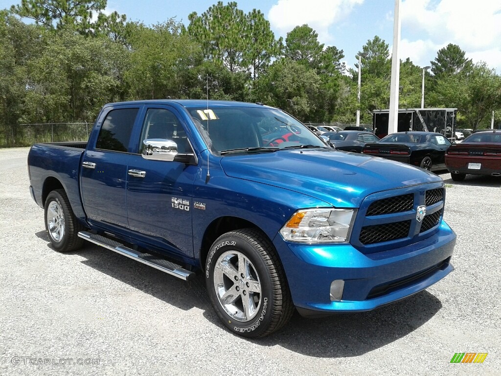 Blue Streak Pearl 2017 Ram 1500 Express Crew Cab Exterior Photo #121858499