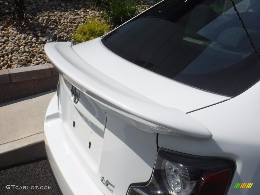 2015 tC  - Blizzard White Pearl / Dark Charcoal photo #11