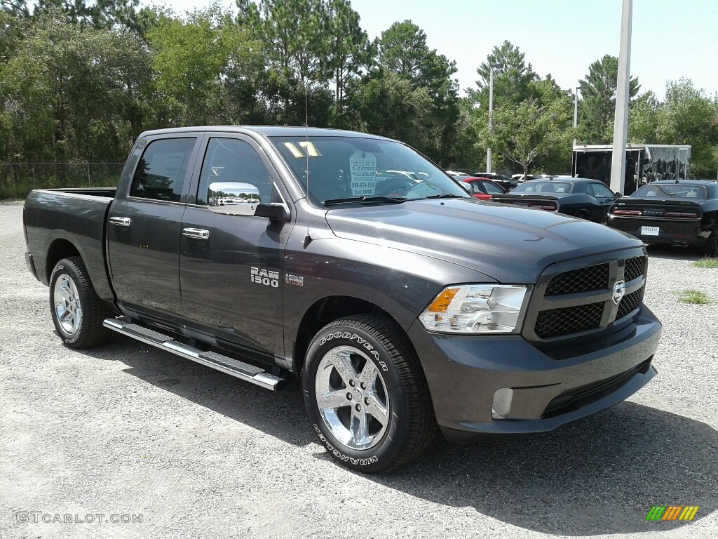 2017 1500 Express Crew Cab - Granite Crystal Metallic / Black/Diesel Gray photo #7