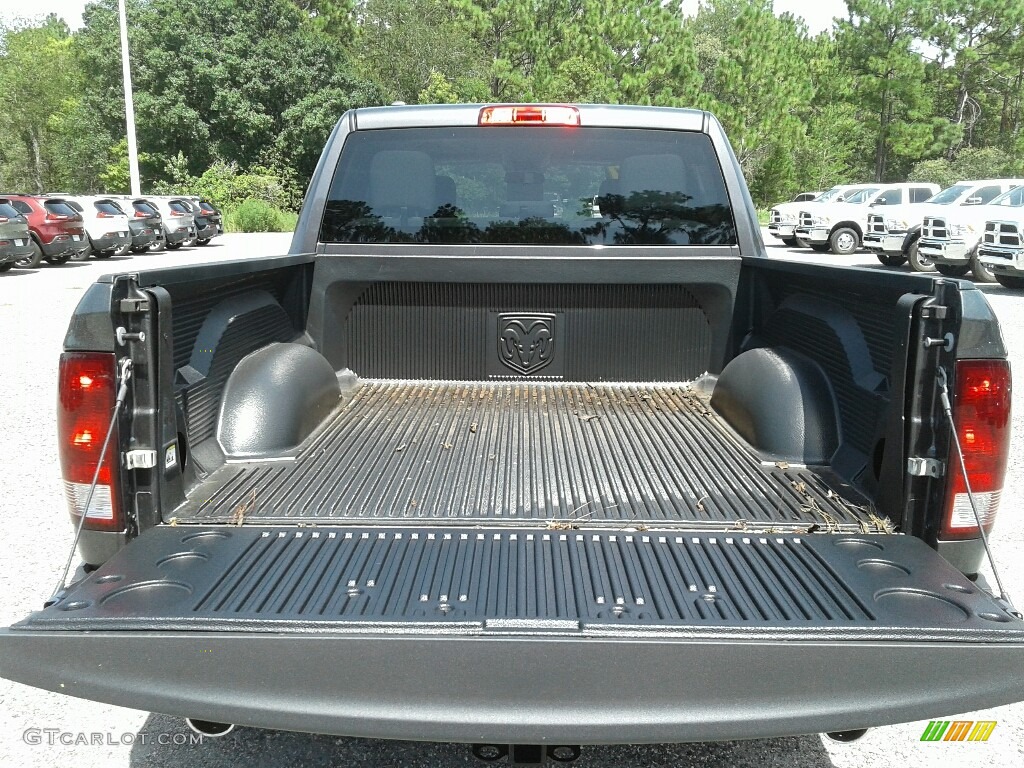 2017 1500 Express Crew Cab - Granite Crystal Metallic / Black/Diesel Gray photo #19