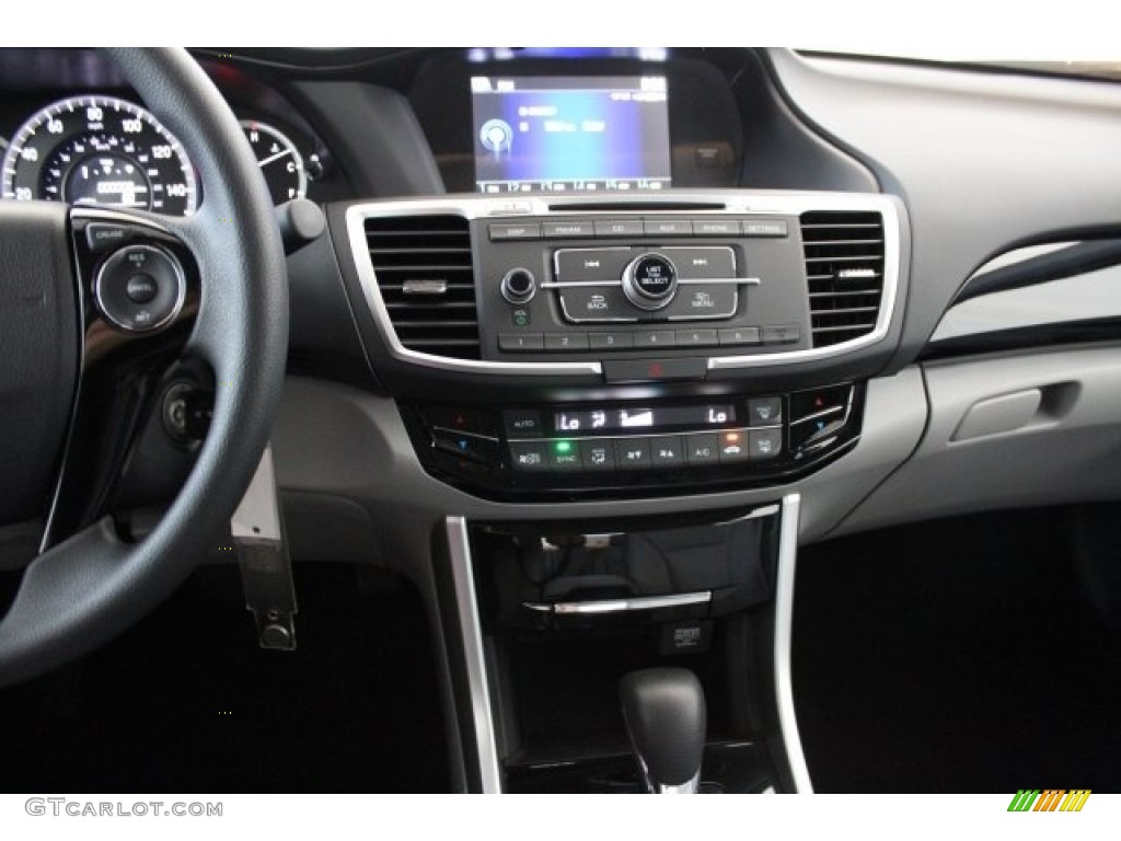 2017 Accord LX Sedan - Lunar Silver Metallic / Gray photo #15