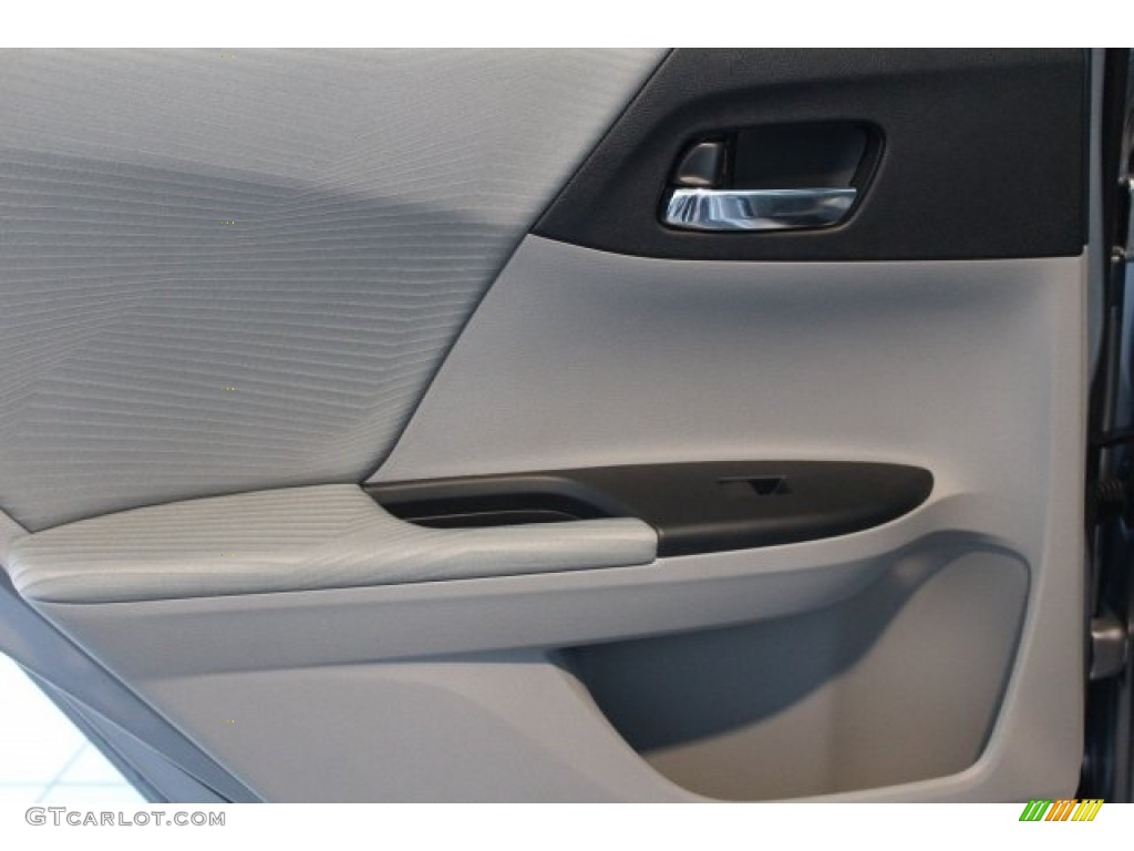 2017 Accord LX Sedan - Lunar Silver Metallic / Gray photo #23