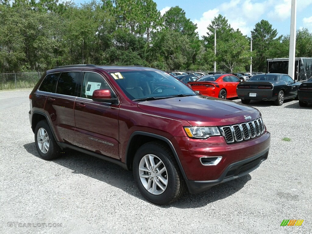 2017 Grand Cherokee Laredo - Velvet Red Pearl / Black/Light Frost Beige photo #7