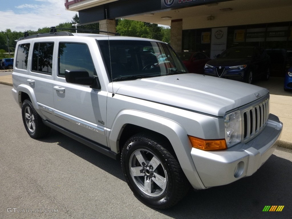 Bright Silver Metallic 2006 Jeep Commander 4x4 Exterior Photo #121869067