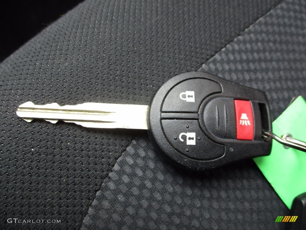 2011 Rogue S AWD - Black Amethyst / Black photo #18